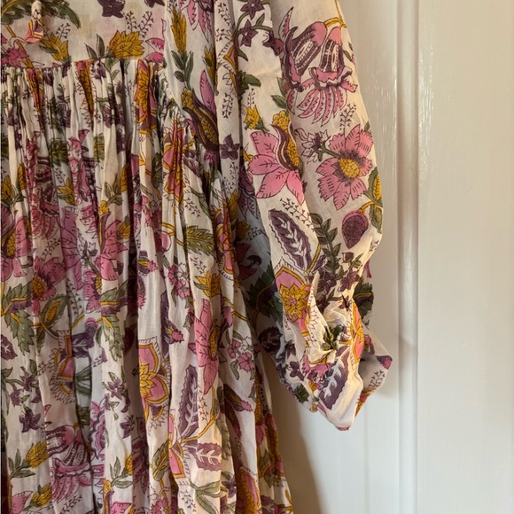 Daughters of India Kyra Maxi in Fuchsia Floral - Picture 6 of 6